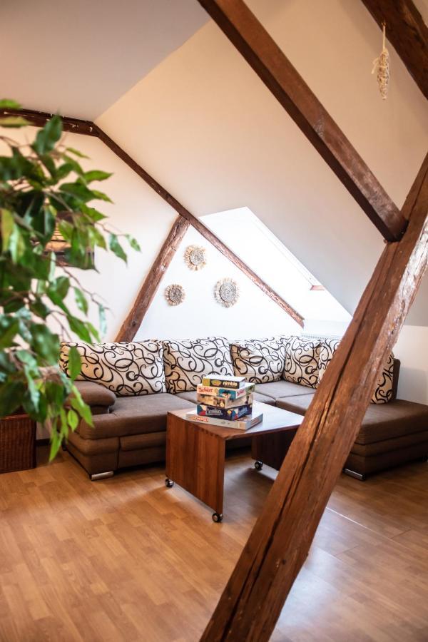 Podkrovni Apartman S Vyhledem Na Namesti Lomnice nad Lužnicí Zewnętrze zdjęcie